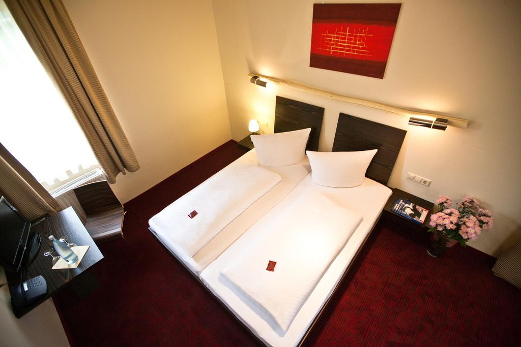 Hotel Speyer Am Technik Museum Cameră foto